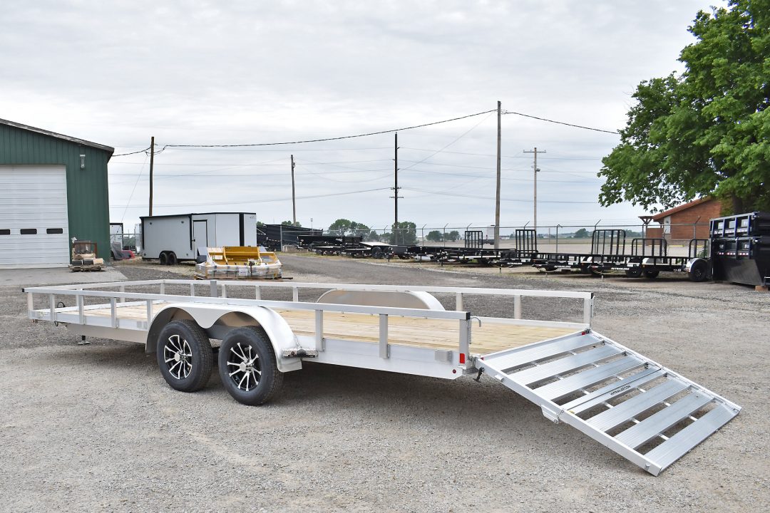 New 2026 H&H Trailers RSA82X20-7K