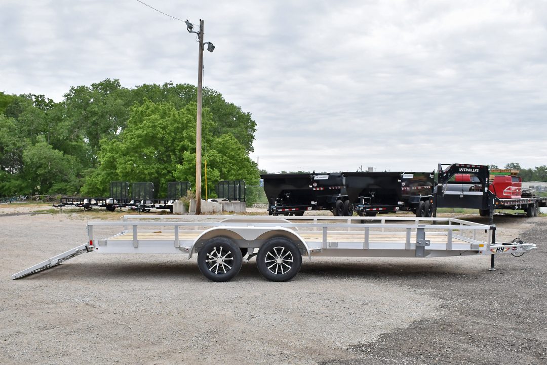 New 2026 H&H Trailers RSA82X20-7K