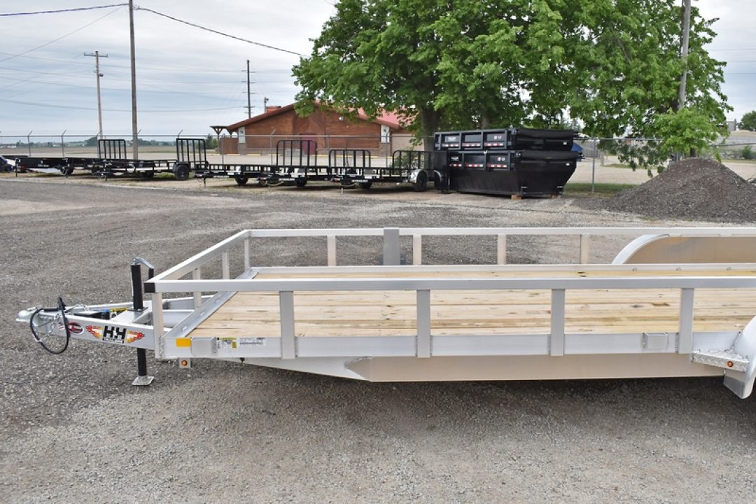 New 2026 H&H Trailers RSA82X20-7K