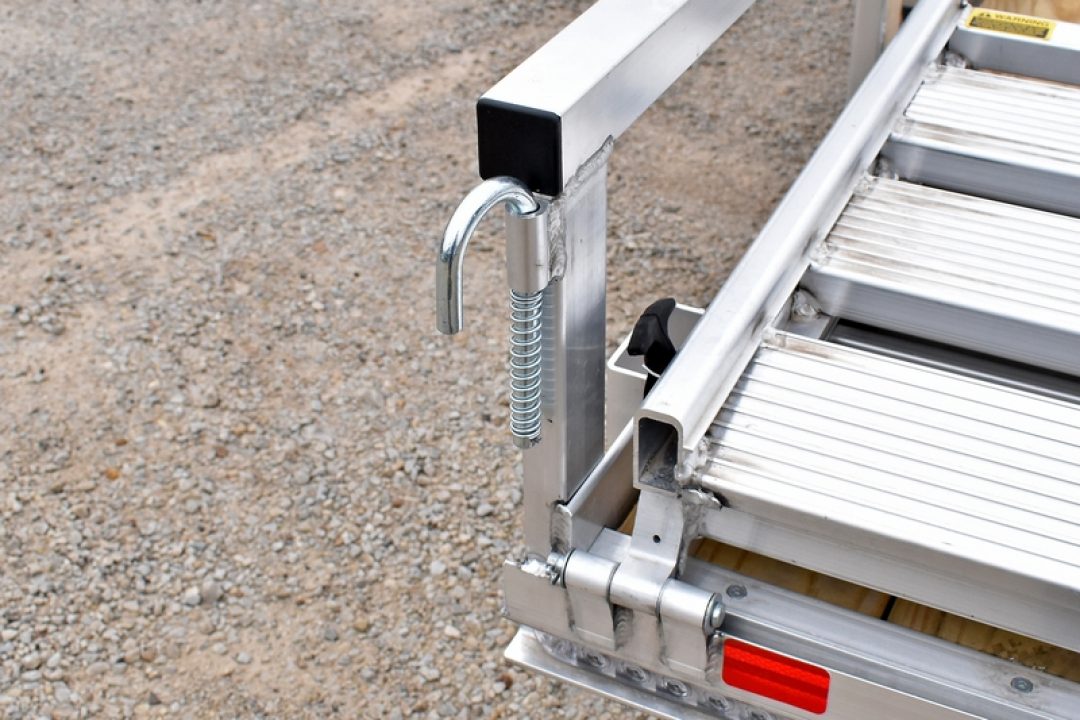 New 2026 H&H Trailers RSA82X20-7K