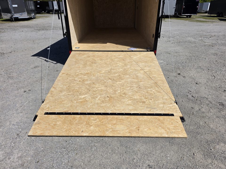 New 2026 Formula Trailers 7x16 7' INSIDE 080 SCREWLESS DRINGS BLACKOUT ALUM WHEELS SXS UTV GOLFCART Cargo / Enclosed Trailer