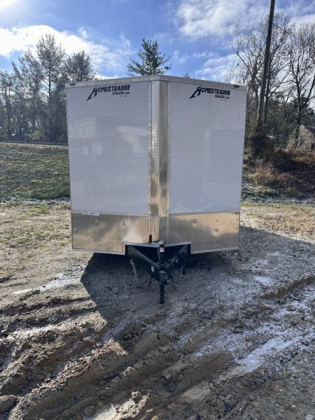 New 2026 HOMESTEADER CARGO TRAILER / INTREPID SERIES / 8..6'X20' / 32" SIDE DOOR / RAMP REAR DOOR / .080 WHITE POLY CORE ALUMINUM