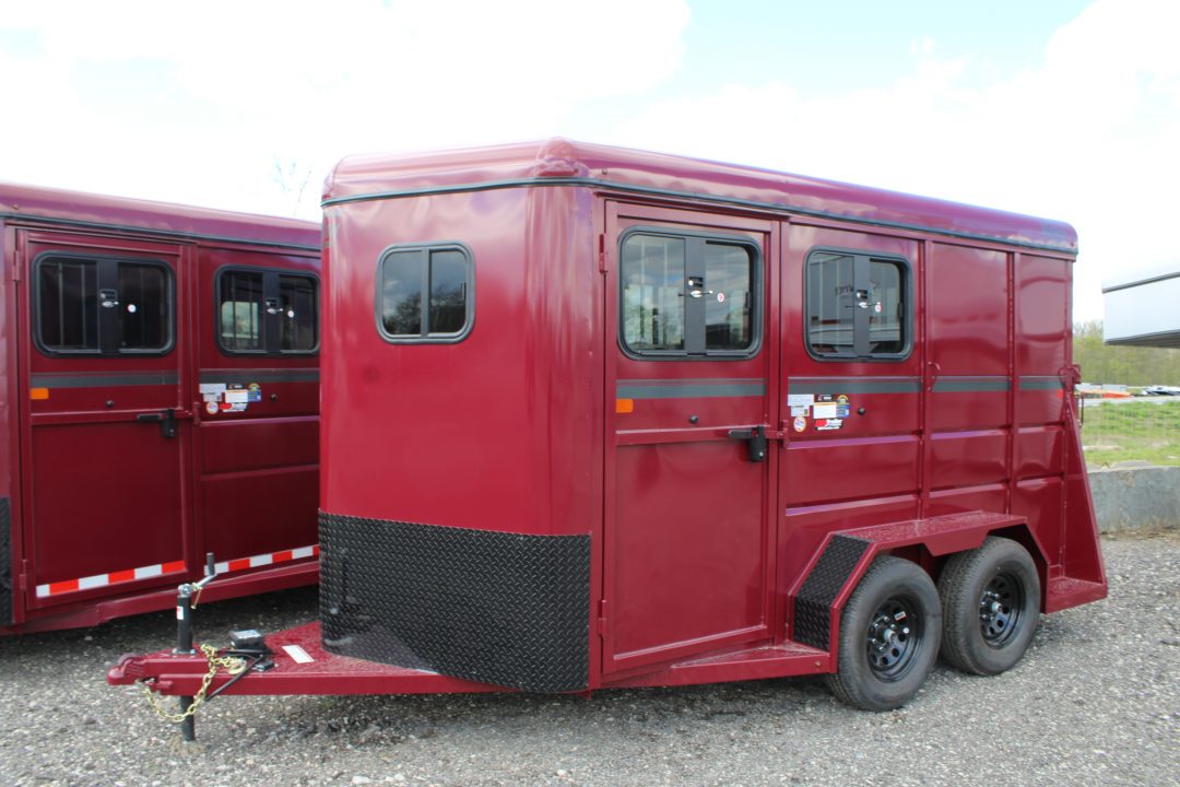 New 2027 Valley Trailers 2 HORSE STOCK ID 53208 Stock / Stock Combo Trailer