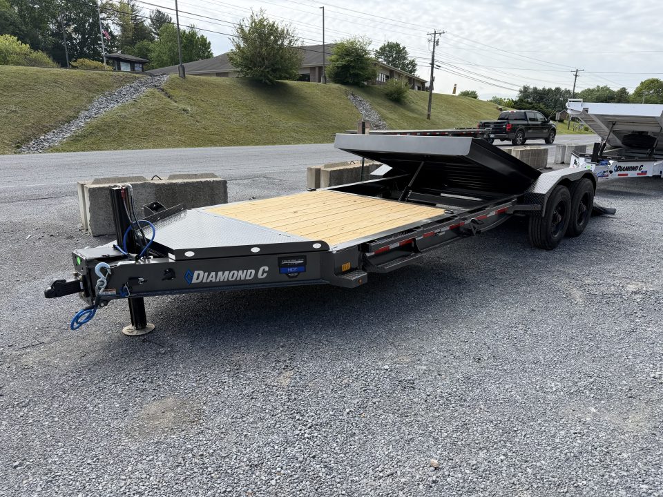 New 2026 Diamond C HDT210 Tilt Trailer 82”X22’ PACESETTER EDITION WITH HYDRO JACK