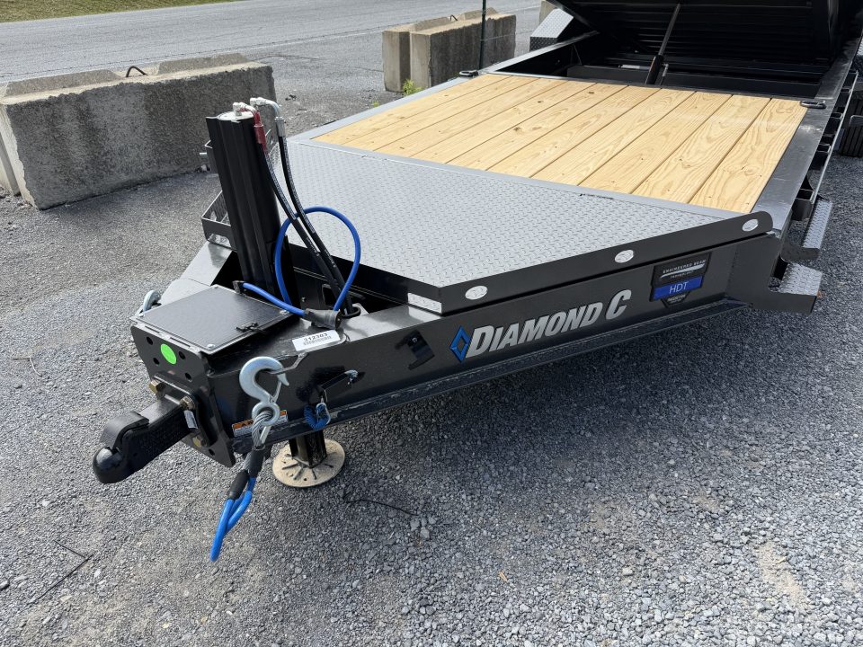 New 2026 Diamond C HDT210 Tilt Trailer 82”X22’ PACESETTER EDITION WITH HYDRO JACK