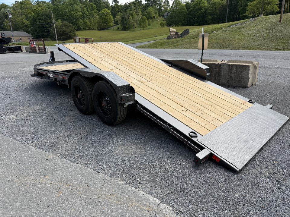 New 2026 Diamond C HDT210 Tilt Trailer 82”X22’ PACESETTER EDITION WITH HYDRO JACK