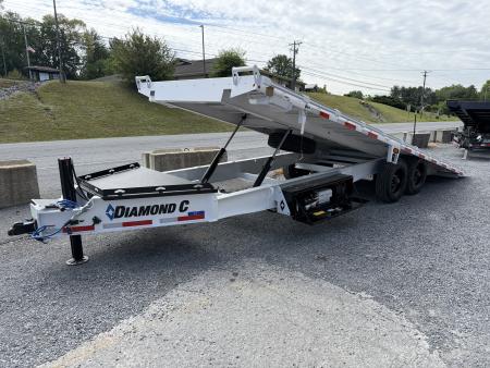 New 2026 Diamond C DET210 DECK OVER POWER TILT TRAILER HYDRO JACK, SOLAR CHARGER,WIRELESS REMOTE