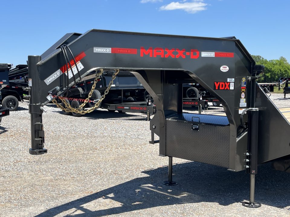 New 2027 MAXXD Hydraulic Dovetail Gooseneck Trailer | 34' x 102' 30K GVWR