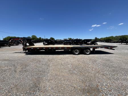 New 2027 MAXXD Hydraulic Dovetail Gooseneck Trailer | 34' x 102' 30K GVWR