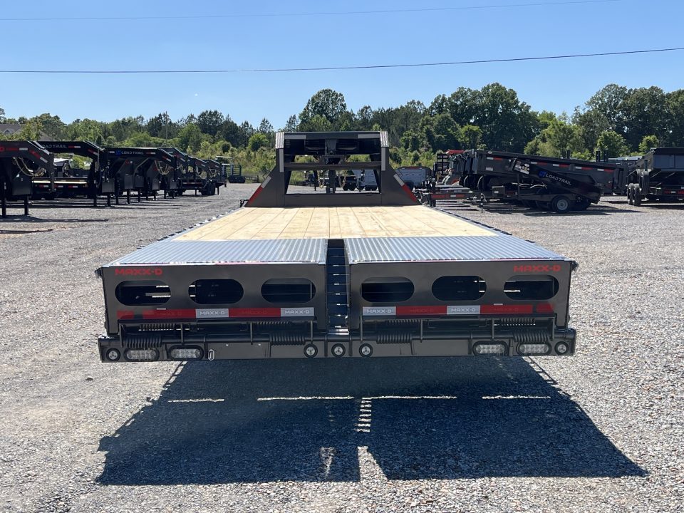 New 2027 MAXXD Gooseneck Flatbed Trailer | 102" x 25' | 17.5K GVWR
