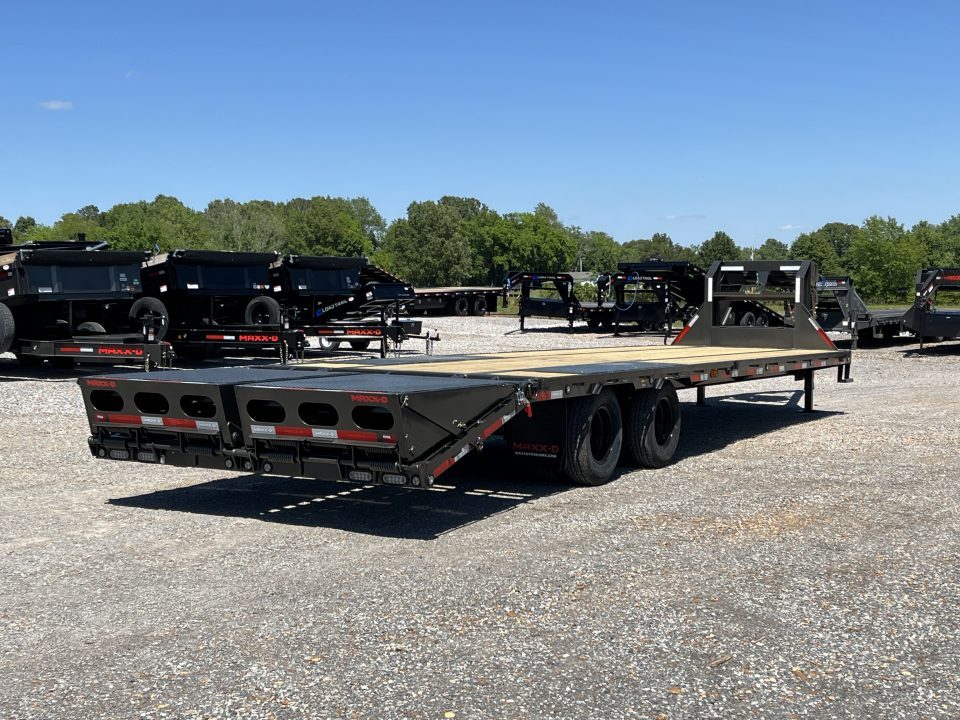New 2027 MAXX-D 102"X32' 25.9K Gooseneck Flatbed Trailer