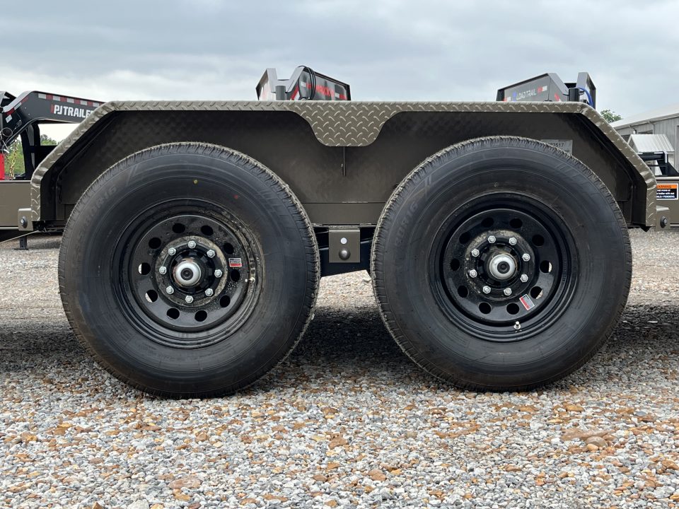 New 2026 Load Trail Equipment Trailer | 83" x 22' 14K GVWR
