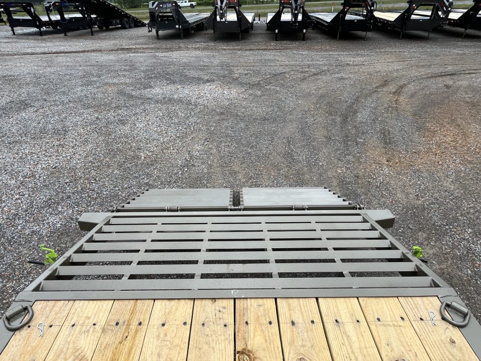 New 2026 Load Trail Equipment Trailer | 83" x 22' 14K GVWR