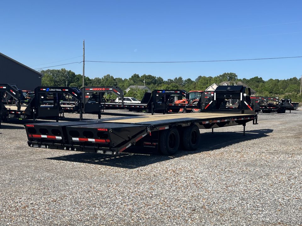 New 2027 MAXXD Gooseneck Flatbed Trailer | 102" x 30' 25K GVWR