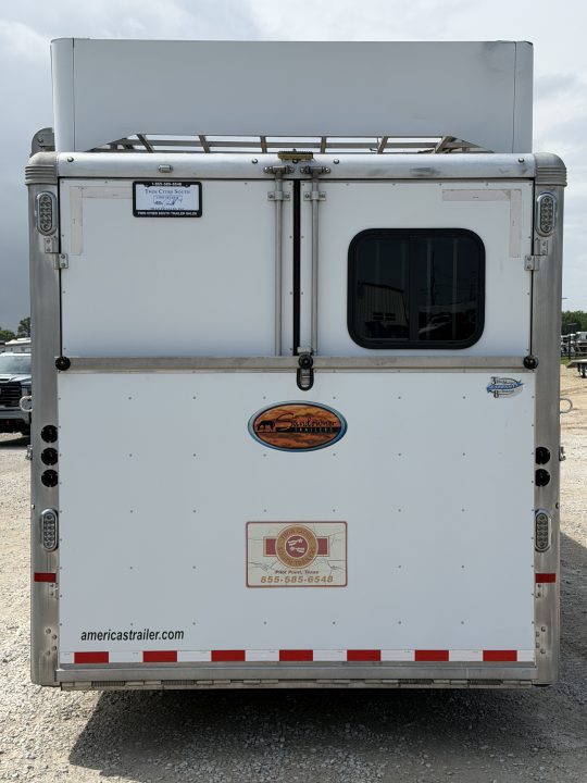 Used 2016 Sundowner Rancher Sport Horse Trailer