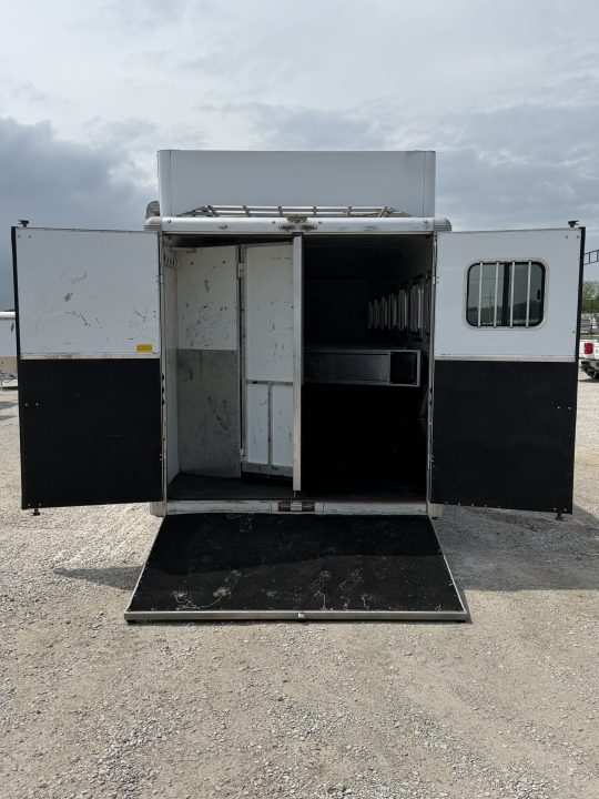 Used 2016 Sundowner Rancher Sport Horse Trailer