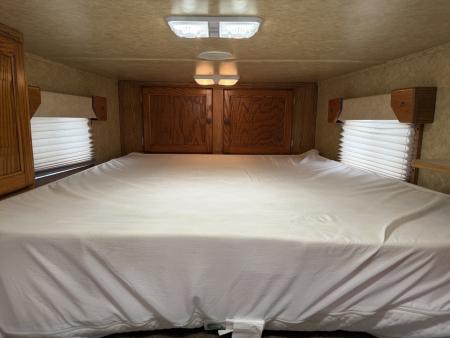 Used 2007 Exiss 3 horse with 7' Living Quarter