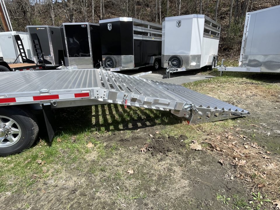 New 2026 EBY Trailers DO14K Deckover Trailer