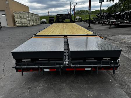 New 2026 Lamar Trailers 102" X 30' FS - 16K DECK-OVER GOOSENECK