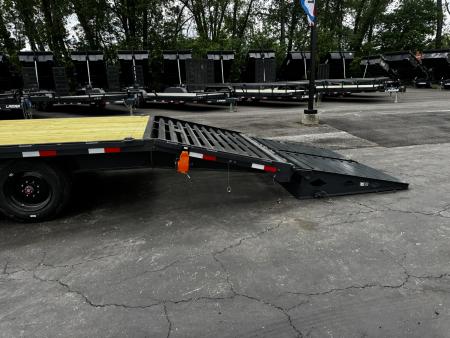 New 2026 Lamar Trailers 102" X 30' FS - 16K DECK-OVER GOOSENECK