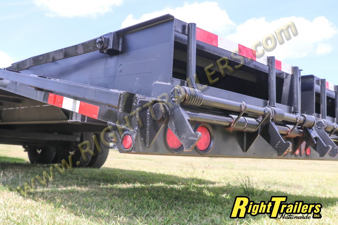 Used 2019 8.5X40 Traxx Trailers GOOSENECK EQUIPMENT TRAILER