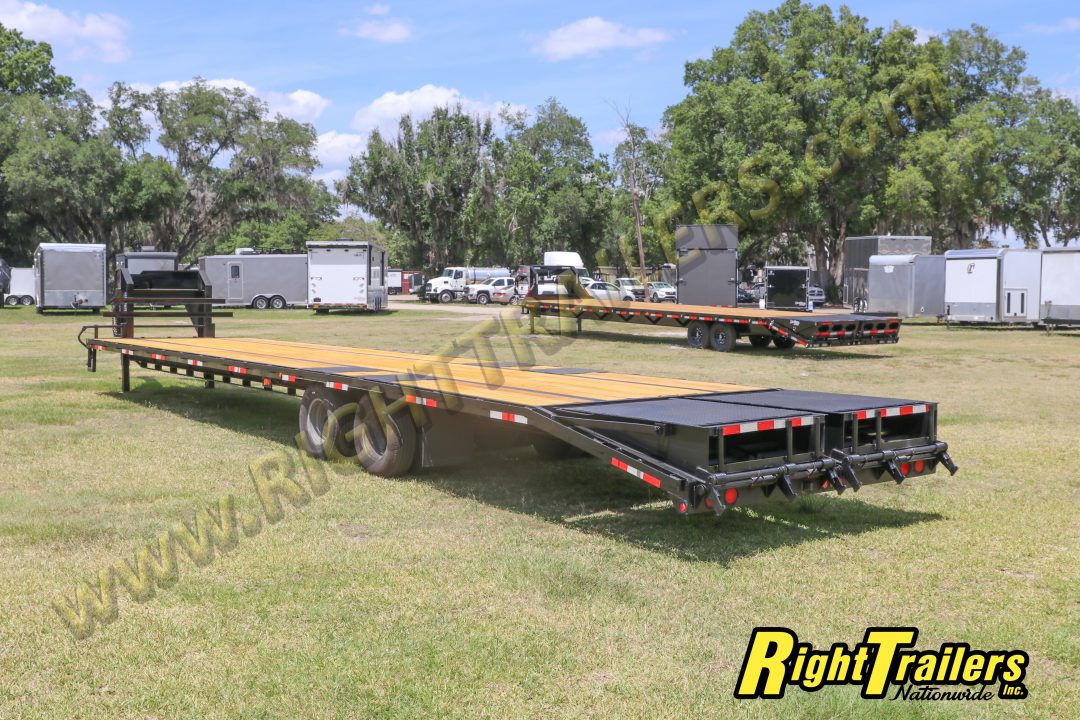 Used 2019 8.5X40 Traxx Trailers GOOSENECK EQUIPMENT TRAILER
