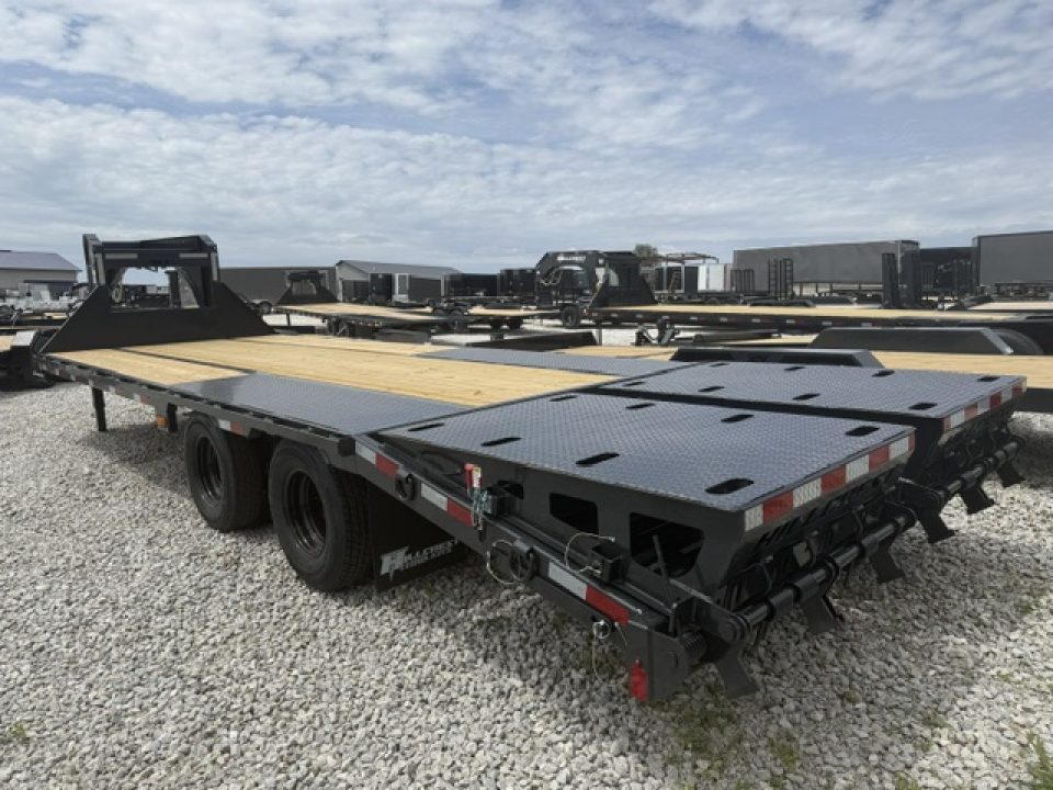 New 2026 Hillcrest Black-Grey 102"x20'+5' 22.9k Gooseneck Deckover Trailer