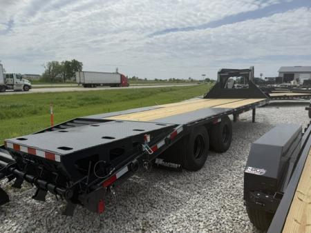 New 2026 Hillcrest Black-Grey 102"x20'+5' 22.9k Gooseneck Deckover Trailer