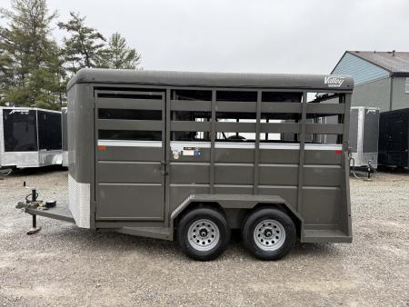 New 2026 Valley Trailers 2 HORSE SLANT COMBO STD