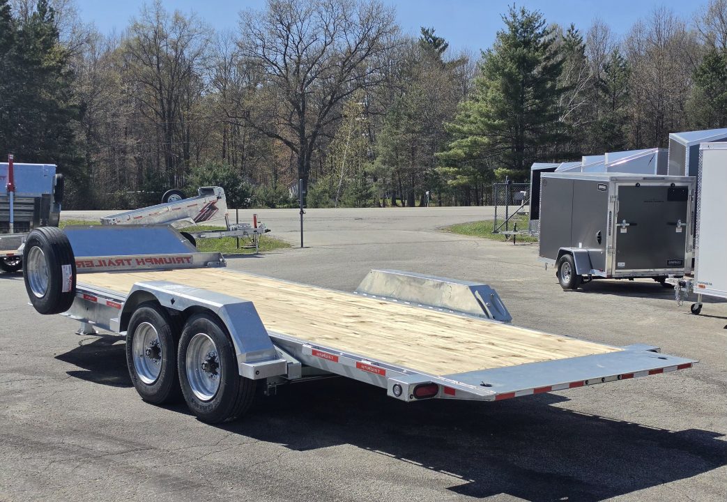 New 82 X 20 GALVANIZED HYDRAULIC TILT W/HYDRAULIC JACK 8 K AXLES DUAL RAMS TRIUMPH 2026