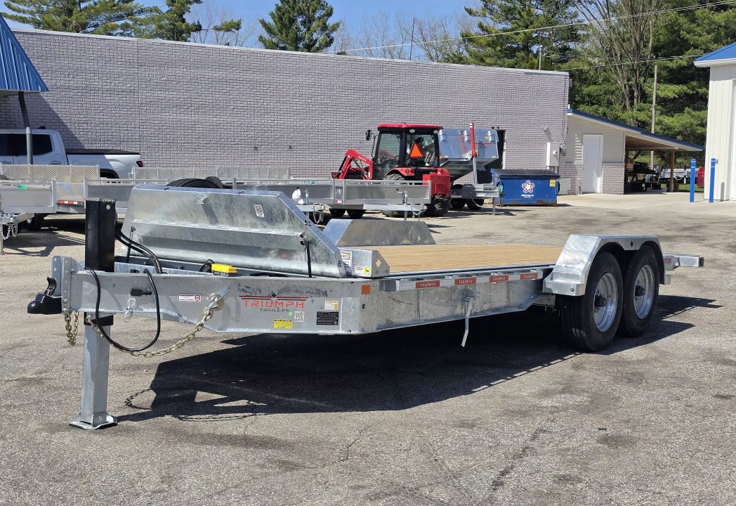 New 82 X 20 GALVANIZED HYDRAULIC TILT W/HYDRAULIC JACK 8 K AXLES DUAL RAMS TRIUMPH 2026