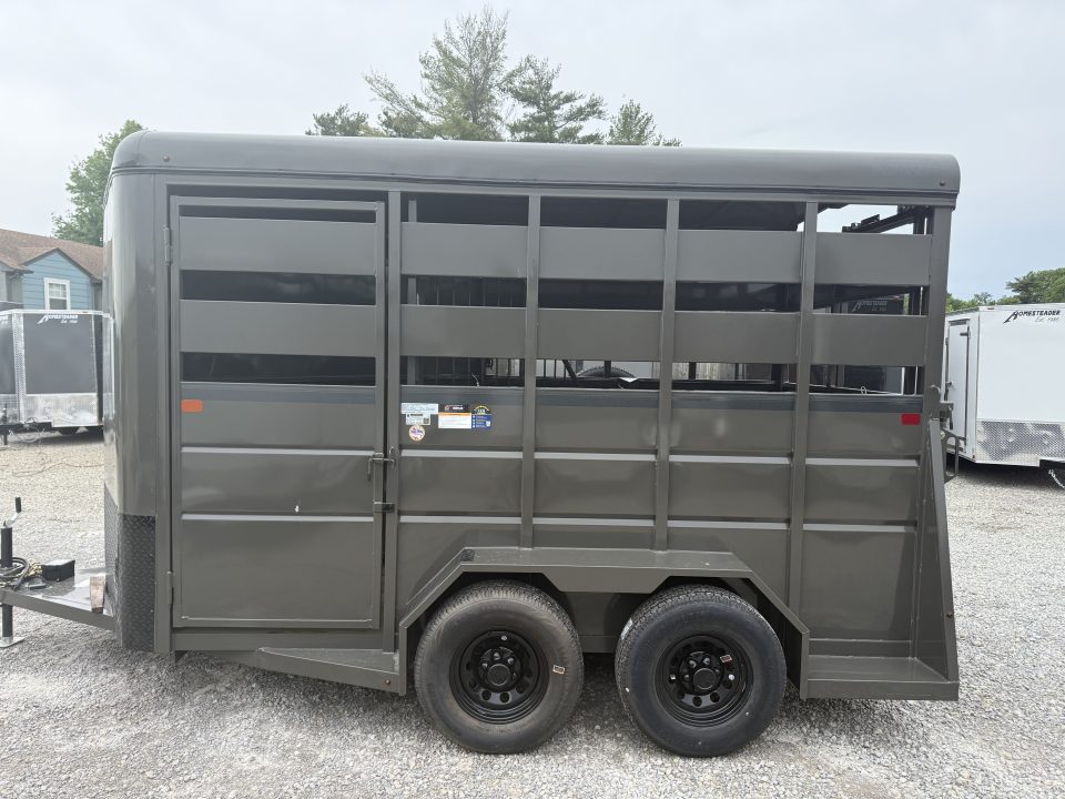 New 2026 Valley Trailers 2 HORSE SLANT COMBO STD