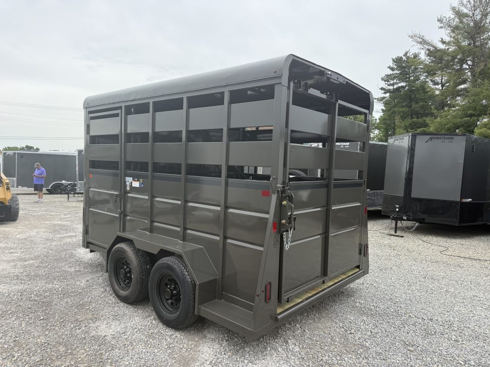New 2026 Valley Trailers 2 HORSE SLANT COMBO STD