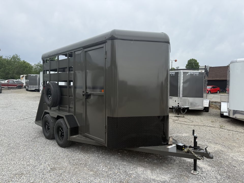 New 2026 Valley Trailers 2 HORSE SLANT COMBO STD