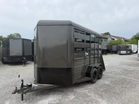 New 2026 Valley Trailers 2 HORSE SLANT COMBO STD
