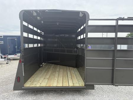 New 2026 Valley Trailers 2 HORSE SLANT COMBO STD