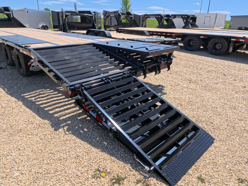 New 2026 Iron Bull 102 x 32 FLG Gooseneck Deckover, 5' Self Cleaning Dove Tail w/Rampage Ramps, 10K Axles -23,900 lb. GVWR, ST235/80R 16 LRE 10 ply tires with Spare