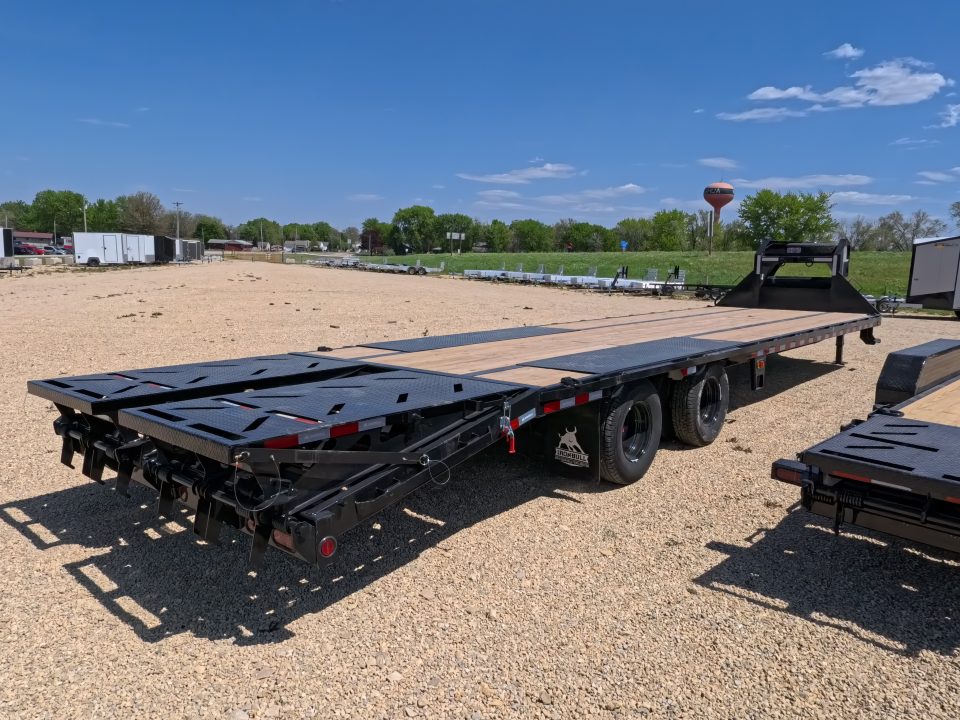 New 2026 Iron Bull 102 x 32 FLG Gooseneck Deckover, 5' Self Cleaning Dove Tail w/Rampage Ramps, 10K Axles -23,900 lb. GVWR, ST235/80R 16 LRE 10 ply tires with Spare