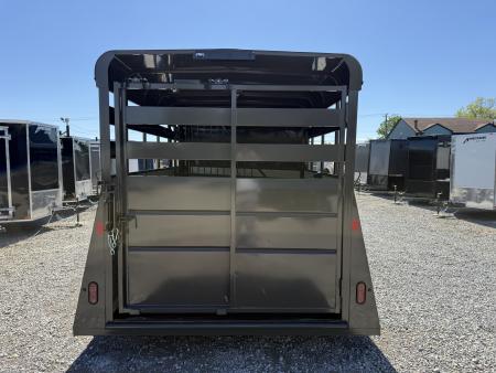 New 2026 Valley Trailers 2 Horse Slant Load Deluxe 7' Tall