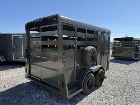 New 2026 Valley Trailers 2 Horse Slant Load Deluxe 7' Tall