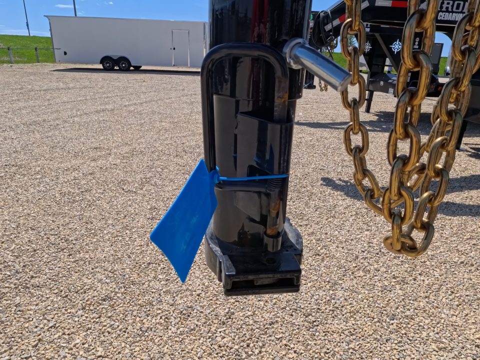 New 2026 Iron Bull 102 x 32 FLG Gooseneck Deckover, 5' Self Cleaning Dove Tail w/Rampage Ramps, 10K Axles -23,900 lb. GVWR, ST235/80R 16 LRE 10 ply tires with Spare