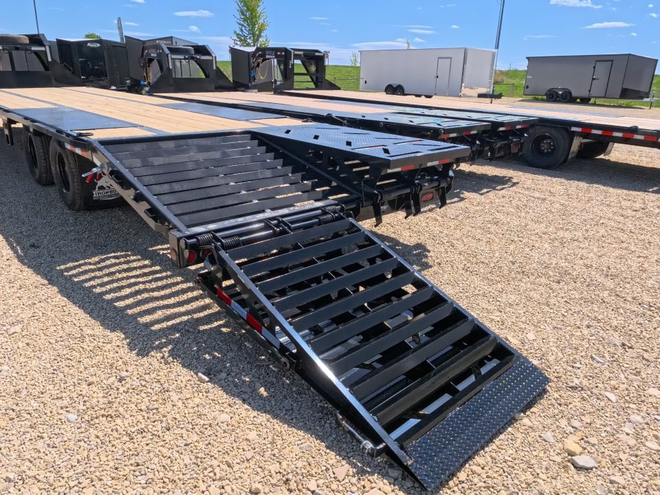 New 2026 Iron Bull 102 x 32 FLG Gooseneck Deckover, 5' Self Cleaning Dove Tail w/Rampage Ramps, 10K Axles -23,900 lb. GVWR, ST235/80R 16 LRE 10 ply tires with Spare