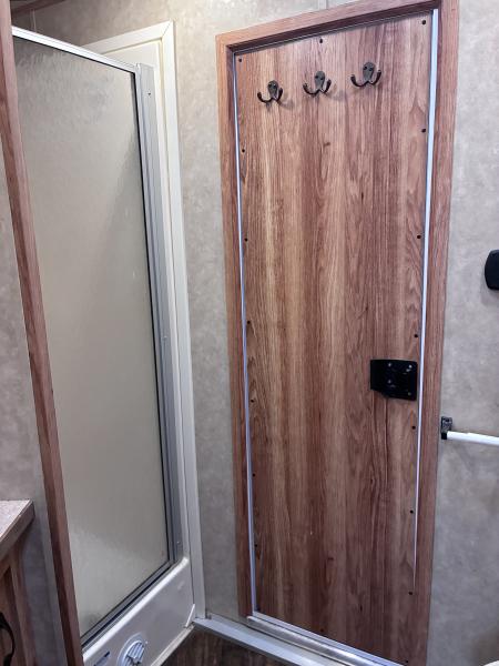 Used 2016 Bison Trailers 3H LQ Horse Trailer