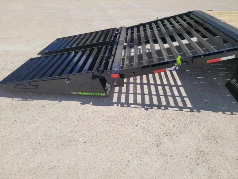 New 2026 LOAD TRAIL 32' 24K Gooseneck w/ Max Ramps