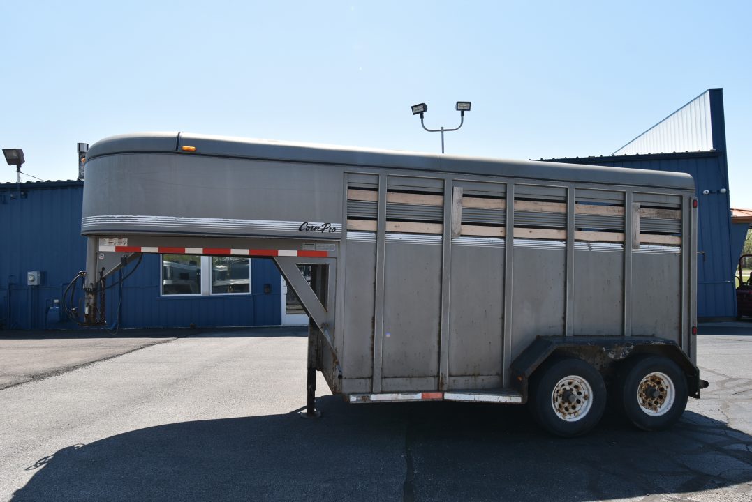 Used 2007 CornPro SG-12 Stock / Stock Combo Trailer