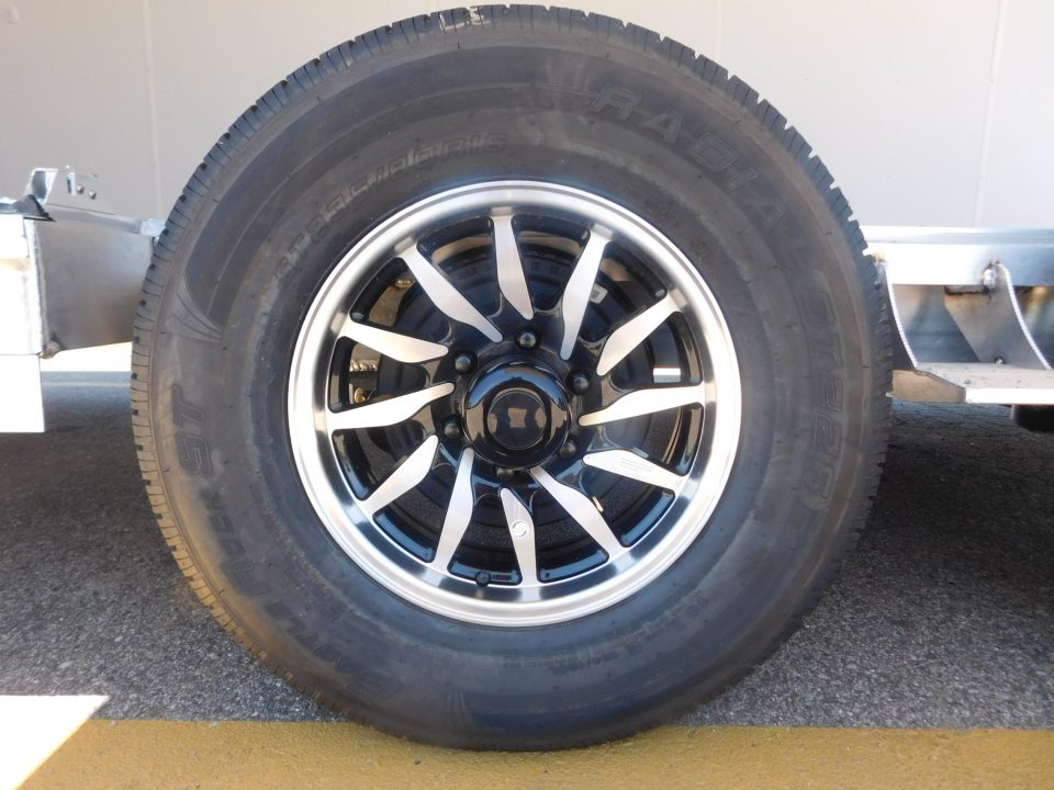 New 2026 NEO Trailers NACX2485R6 Car Hauler