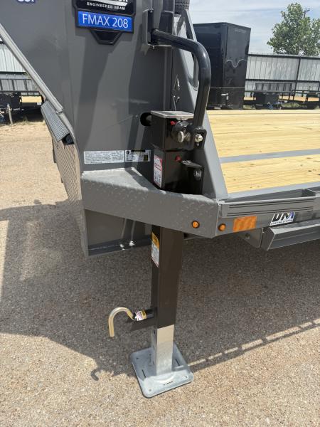 New 2026 Diamond C Trailers FMAX208 32X102 Gooseneck Bodies