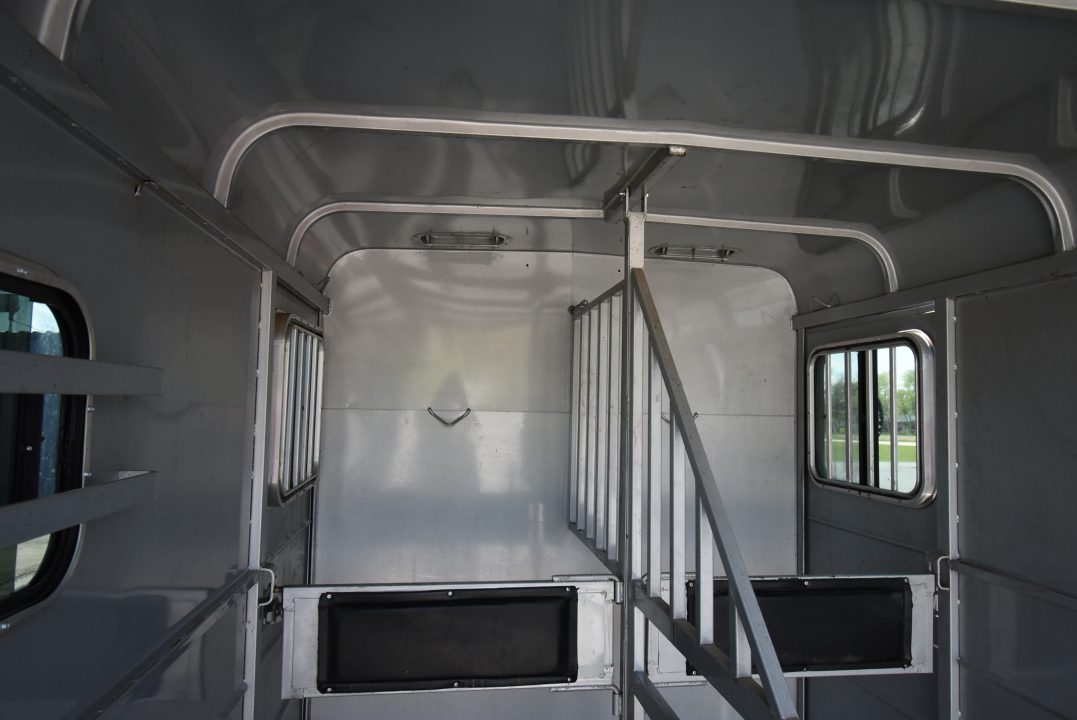 Used 2022 Calico Trailers Straight load Horse Trailer