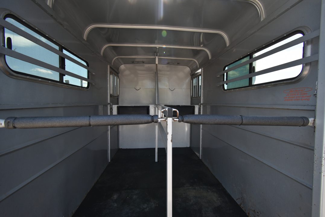 Used 2022 Calico Trailers Straight load Horse Trailer