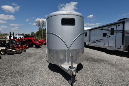 Used 2022 Calico Trailers Straight load Horse Trailer